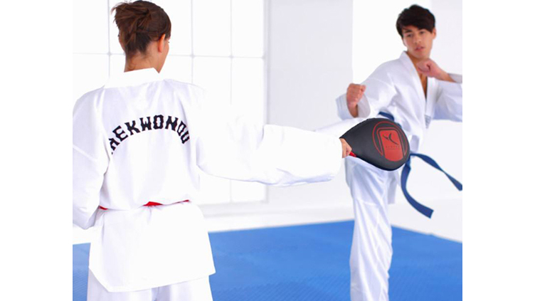 dobok-taekwondo-img-1.jpg